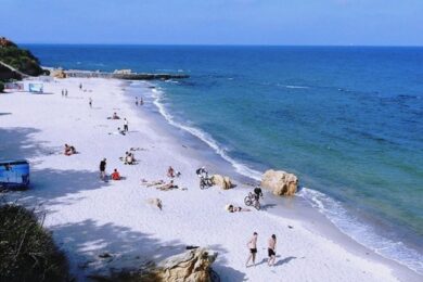 Пляжний сезон на Одещині стартував – де можна купатися в морі у 2025 році