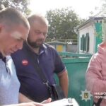 Хотіла отримати соцдопомогу, а втратила 25 000 грн: на Дніпропетровщині засудили шахрая