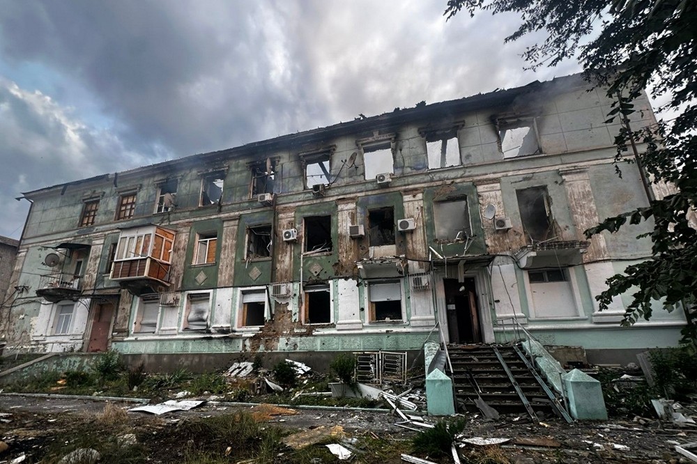 Поранено п’ять людей та пошкоджено 20 об’ктів – окупанти знищують Херсонщину