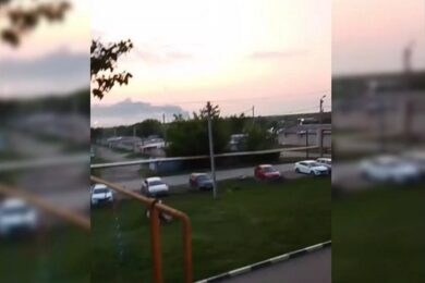 На росії атаковано 2 заводи, на одному з них виробляють речовини для вибухівки та снарядів – що відомо