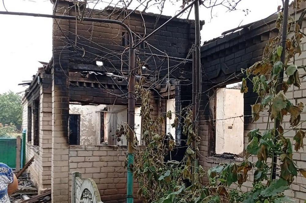 Ворог атакує дронами, КАБами та артилерією - троє загиблих та 10 поранених внаслідок ударів по Херсонщині 1 Ворог атакує дронами, КАБами та артилерією - роє загиблих та 10 поранених внаслідок ударів по Херсонщині