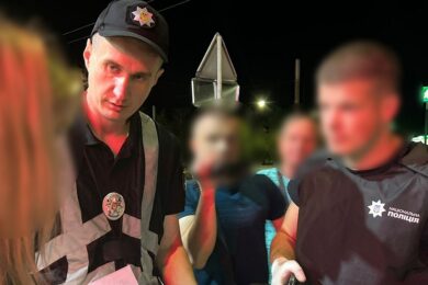 Для конспірації використовували шеврони поліції та військових – у Запоріжжі затримано банду наркоторговців