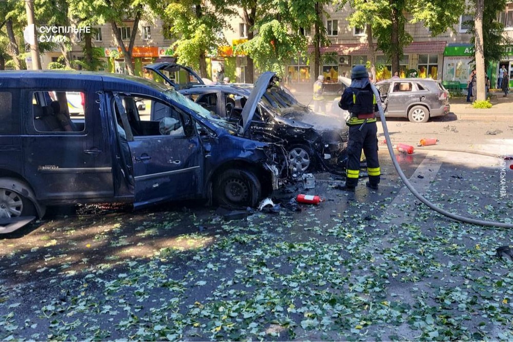 Окупанти вдарили по Сумах з РСЗВ: фото
