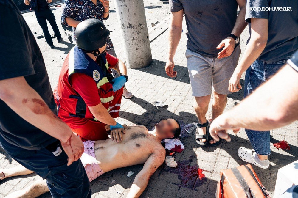 Окупанти вдарили по Сумах з РСЗВ: фото