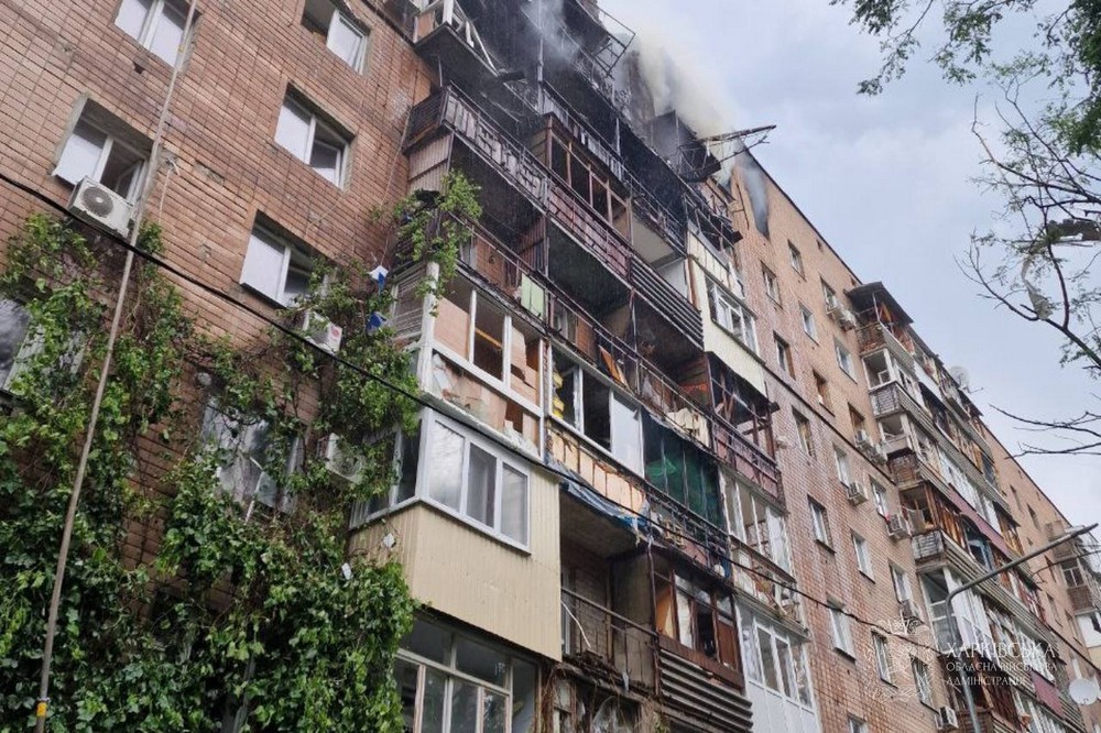 Фото наслідків атаки на Харків
