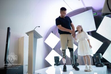 У Дніпрі відкрили другий в Україні Центр Superhumans – його відвідала Олена Зеленська