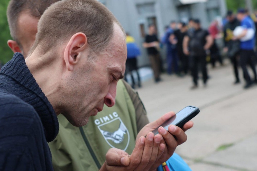 Фото з обміну полоненими 12 червня