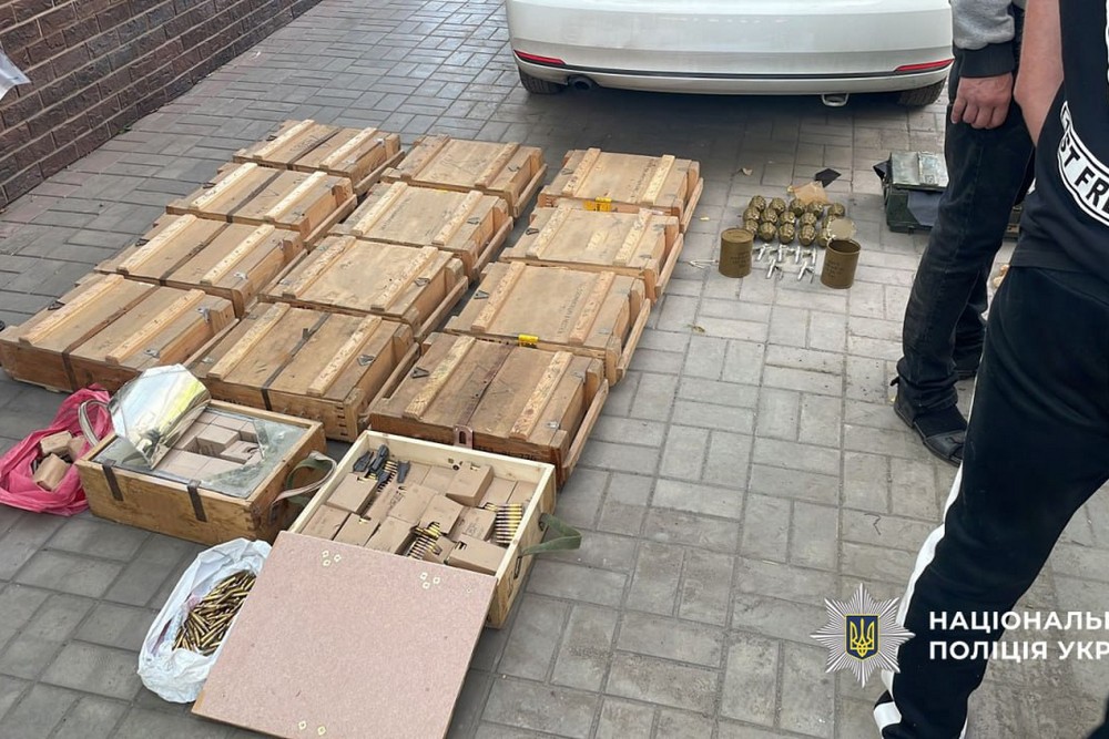 Триває понад 500 обшуків: поліція розпочала масштабну спецоперацію в Україні (фото)
