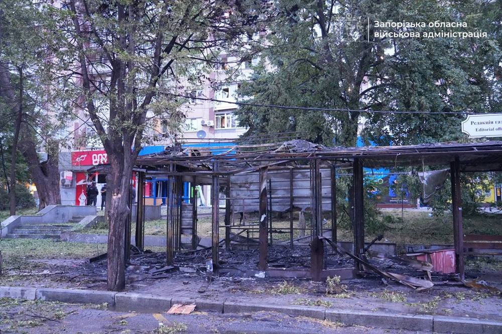 Поранені двоє поліцейських, є руйнування - Запоріжжя атакували 14 "Шахедів"