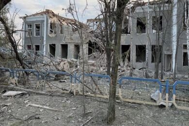 Загинула дитина, поранено чотирьох людей – наслідки ворожих обстрілів Херсонщини