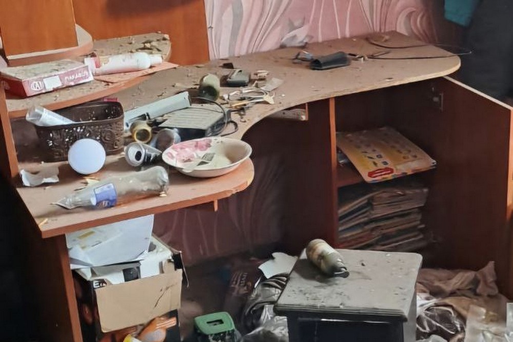 Сьогодні вранці ворог поранив 11-річного хлопчика і ще 4 дорослих, обстрілявши Нікопольщину