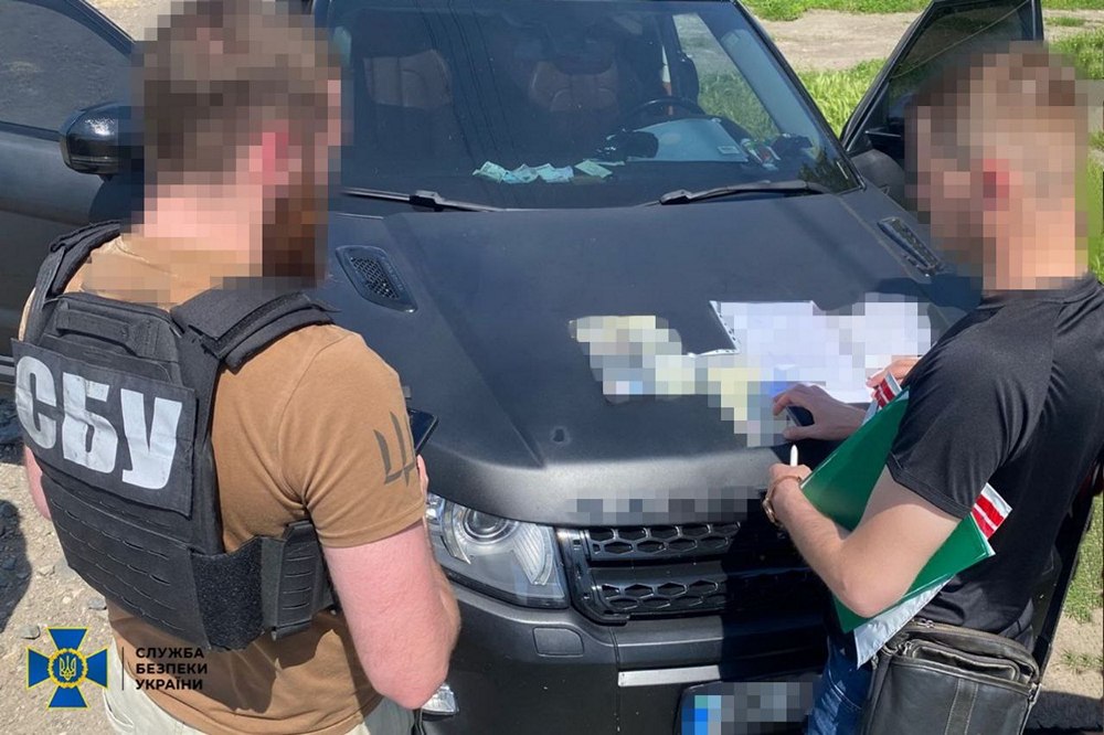 Cтворили копію застосунків «Резерв+» та «Дія» - затримано ділків, які обслуговували ухилянтів