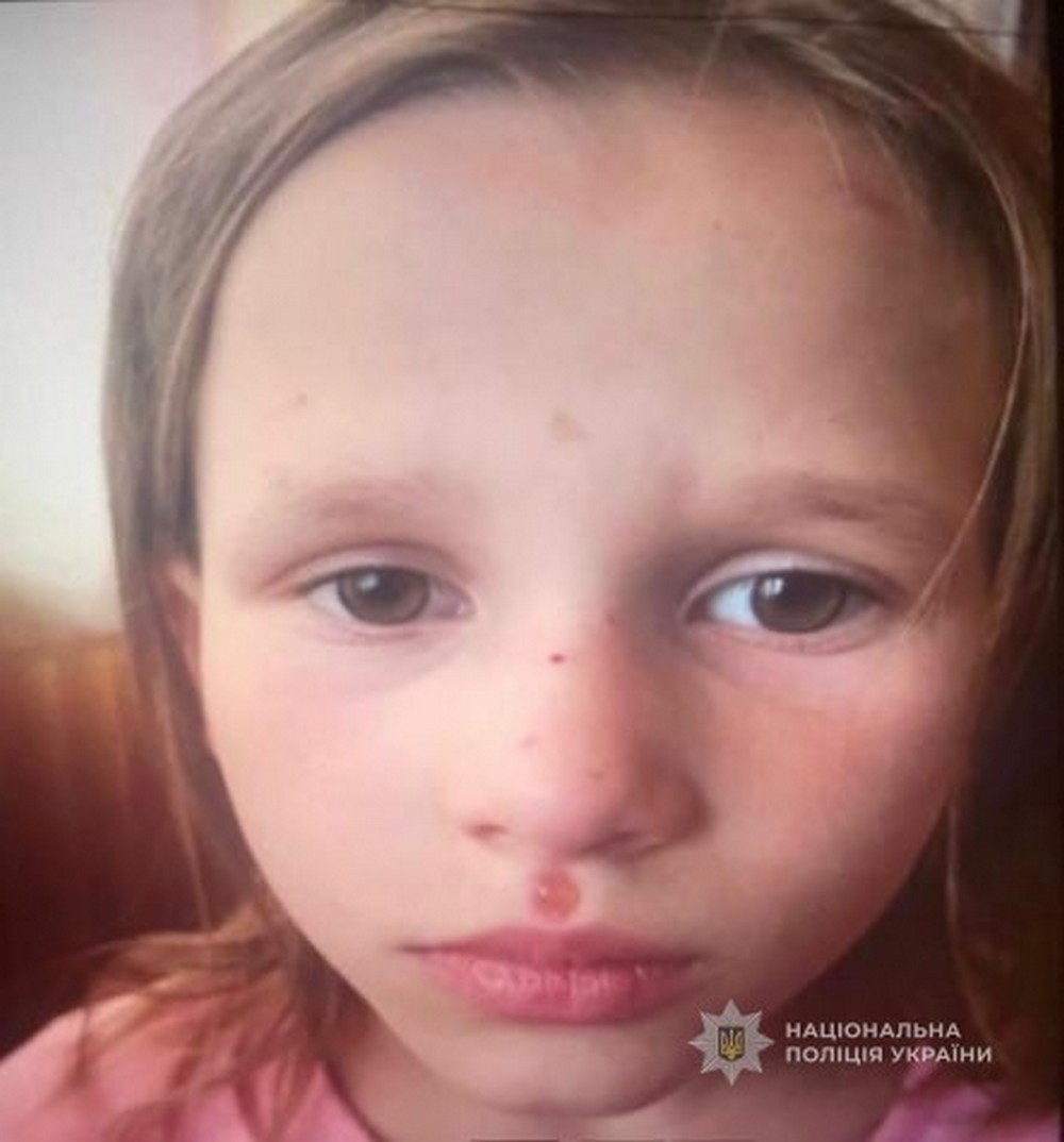 Знала сусіда, тому пішла до нього: жахливе вбивство 7-річної Соломії Тарасюк на Одещині - поліція звернулася до батьків