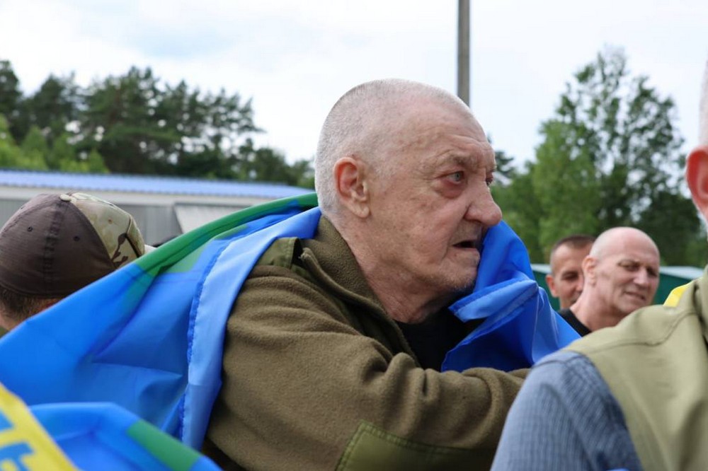 відбувся ще один обмін 6