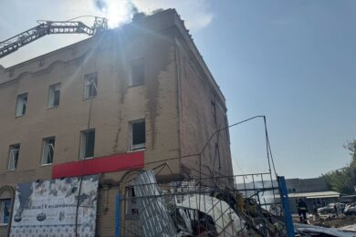 Смертельний удар по центру Слов’янська вранці і доба на Донеччині: 5 загиблих, понад 10 поранених (фото, відео)