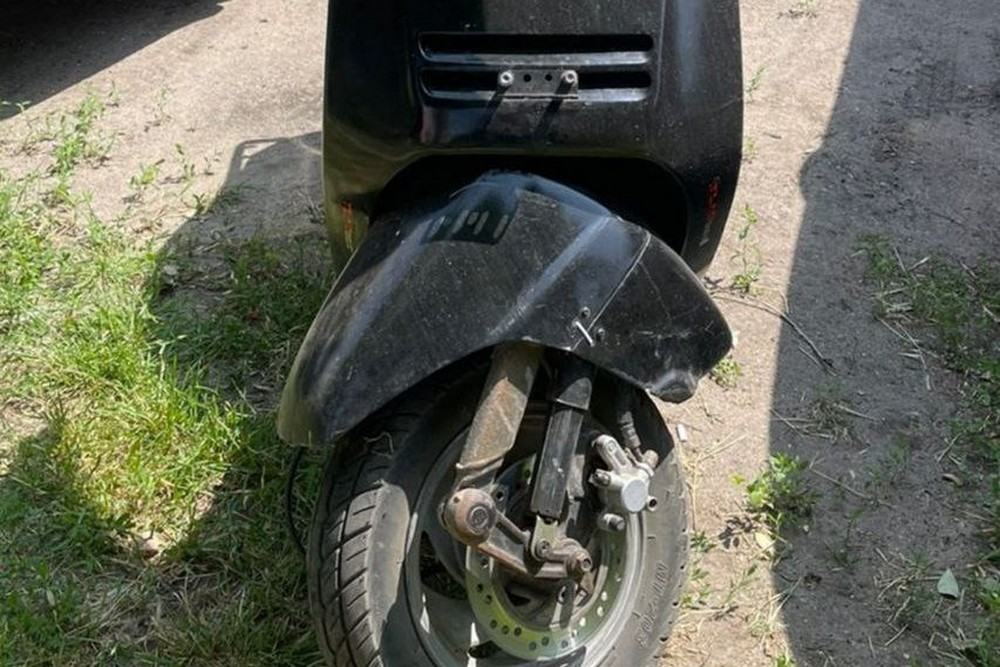 Планували підривати суддів і волонтерів у Дніпрі та Полтаві за допомогою скутерів: затримано двох агенток РФ 1 Планували підривати суддів і волонтерів у Дніпрі та Полтаві за допомогою скутерів: затримано двох агенток РФ