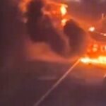 Колапс в аеропортах, затримки потягів, палали автівки: дрони знову масовано атакували Москву і не тільки - що відомо про "двіжуху"