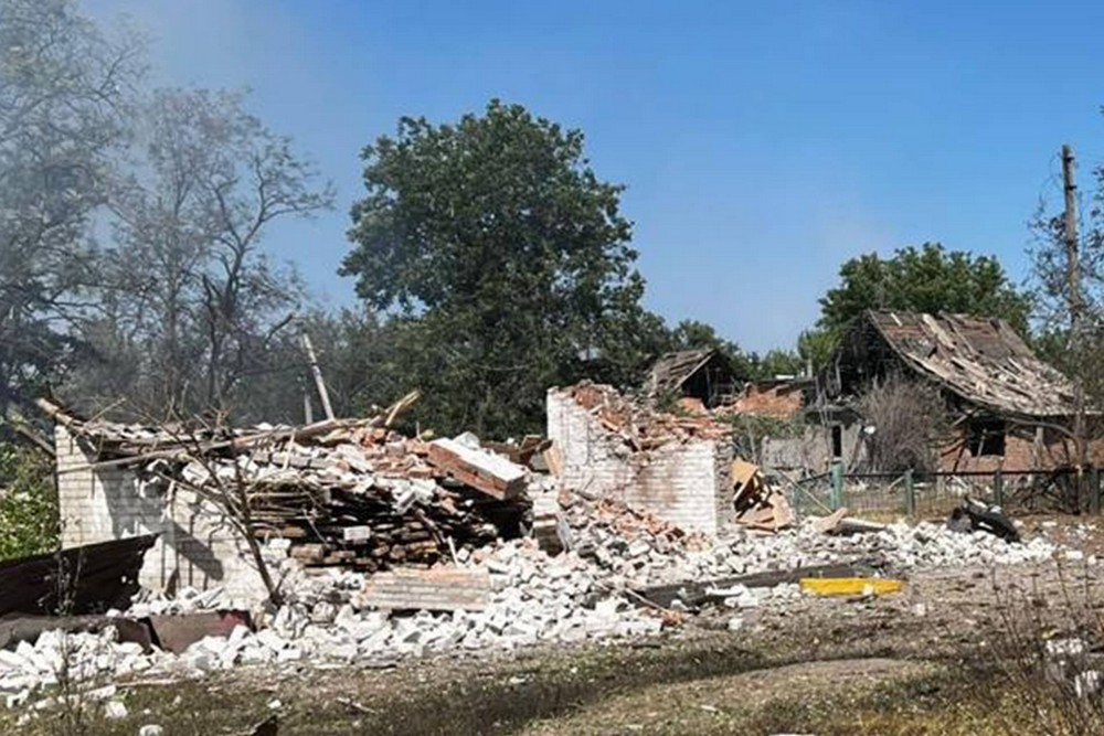 Ворог вбив 9 людей і 10 поранив на Донеччині за добу – люди горіли живцем і помирали під завалами (фото)