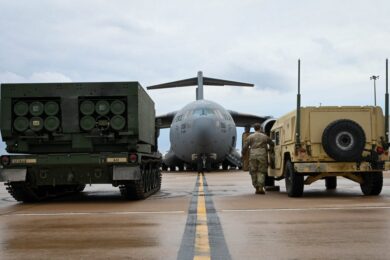 США нададуть Україні зброю за вказівкою Трампа – Пентагон