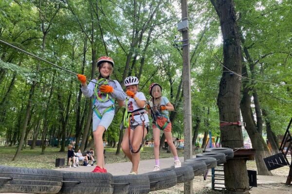 Безкоштовний відпочинок для дітей у Закарпатті: хто і як може подати заявку, всі деталі