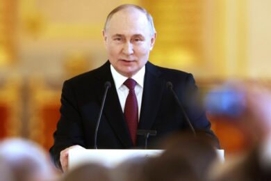 Путін відмовився від припинення вогню,