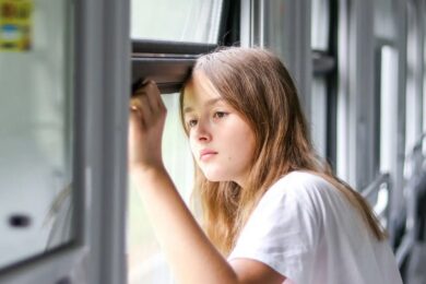 50 000 грн для дитини, яка повернулася з ТОТ або депортації: куди звертатися і хто може отримати