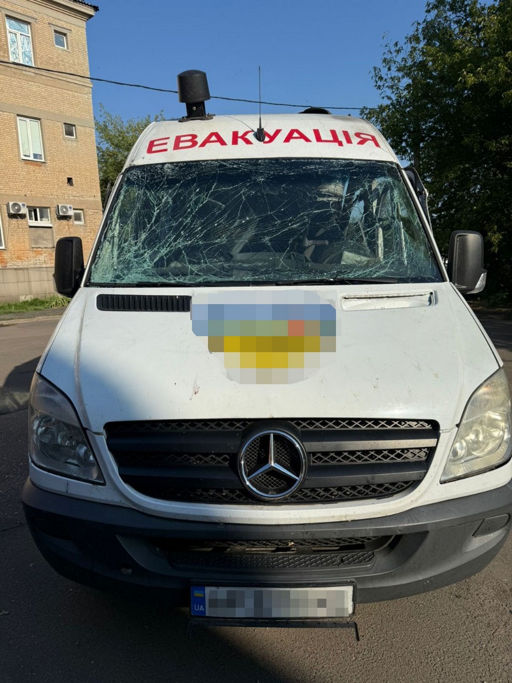 Удар FPV-дроном по авто волонтерів, 5 вбитих у Костянтинівці – на Донеччині триває ворожий терор (фото)
