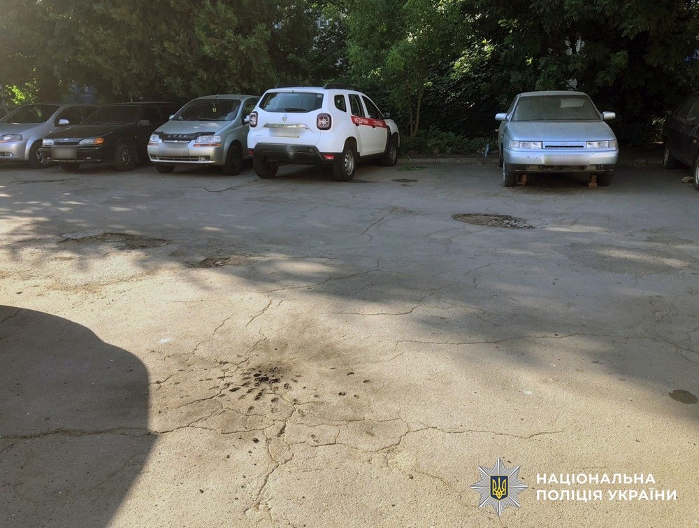 Вбиті, поранені і руйнування. Такі наслідки обстрілів Херсонщини за добу. Ворог продовжує нищити регіон. Атаки не припиняються.