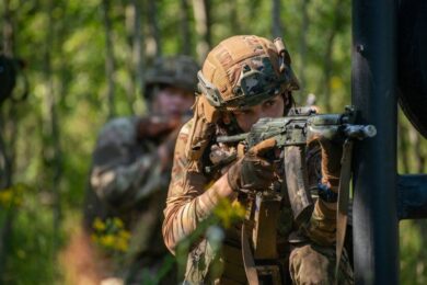 Обстановка на фронті 30 липня: ворог просунувся на 5 ділянках на Запоріжжі і Донеччині, втратив 890 солдатів
