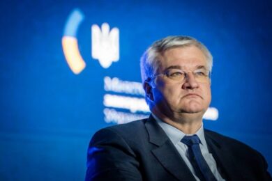 Настав час для пошуків дипломатичного рішення завершення війни в Україні – Сибіга