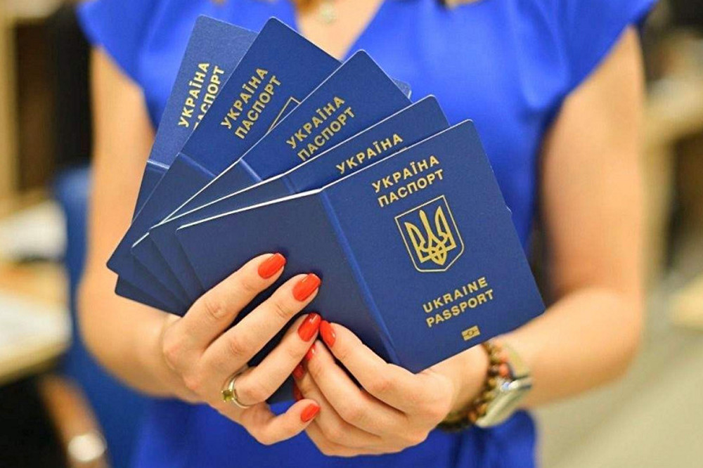 Штрафи за паспорти – за що можуть покарати українців