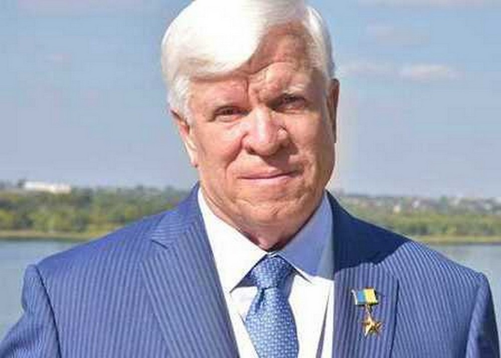 Vadaturskyj Oleksij Opanasovych. zasnovnyk silskohospodarskoho pidpryiemstva NIBULON metsenat vitseprezydent Ukrainskoi zernovoi asotsiatsii z liutoho 2005 Олексій Вадатурський