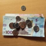Державна соціальна допомога особам без права на пенсію та особам з інвалідністю – хто, скільки і як може отримувати