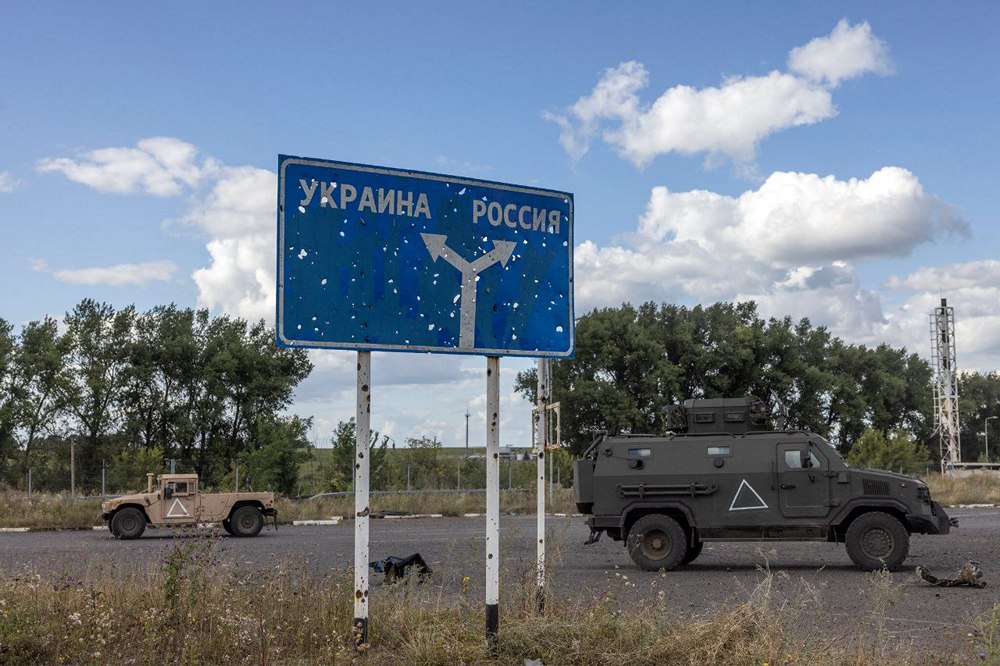 Наступ РФ на Дніпропетровщину, ЗСУ на території Росії - Сирський зробив заяви
