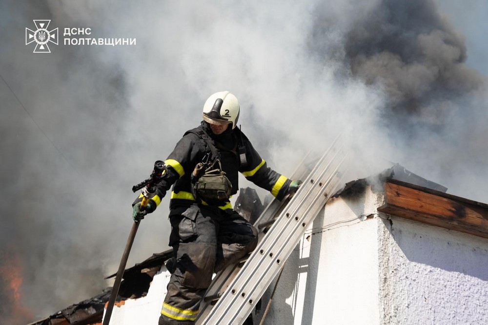 Удар по ТЦК в Полтаві 3 липня: є загиблі і поранені – інформація від командування і все, що відомо (відео)