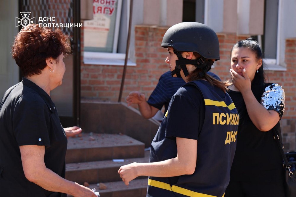 Удар по ТЦК в Полтаві 3 липня: є загиблі і поранені – інформація від командування і все, що відомо (відео)