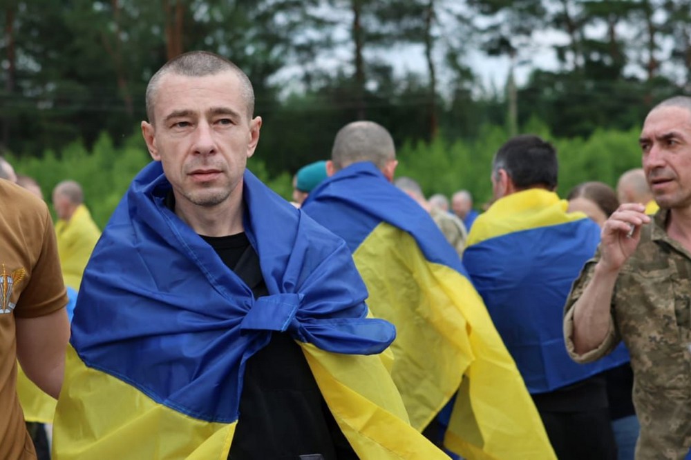Відбувся черговий обмін полоненими 4 липня: фото