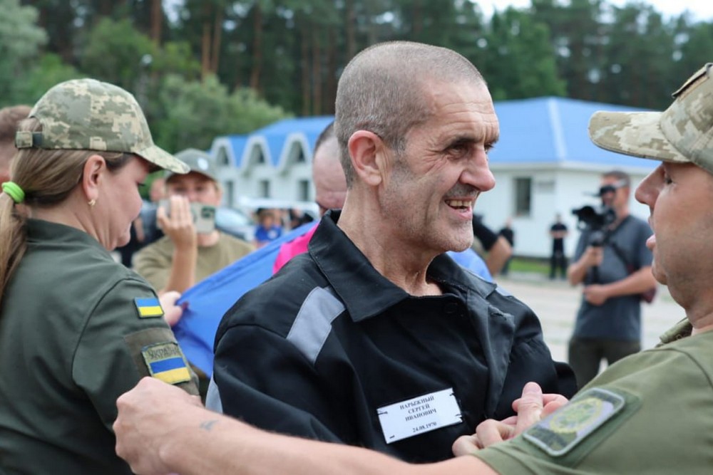 Відбувся черговий обмін полоненими 4 липня: фото