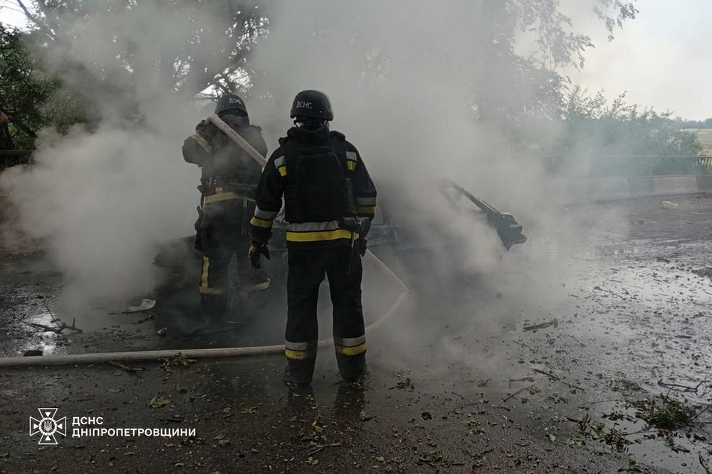 Фото наслідків ворожих атак на Дніпропетровщині