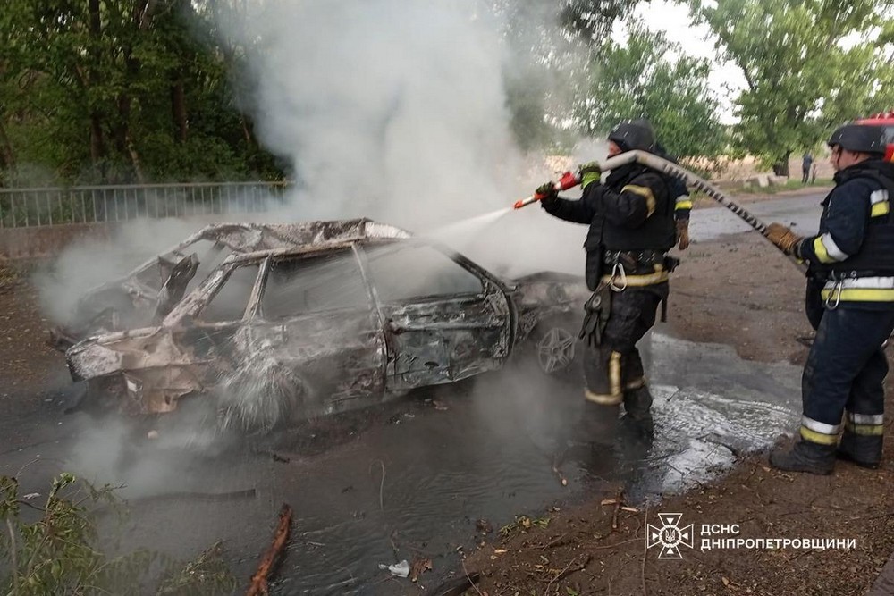 Фото наслідків ворожих атак на Дніпропетровщині