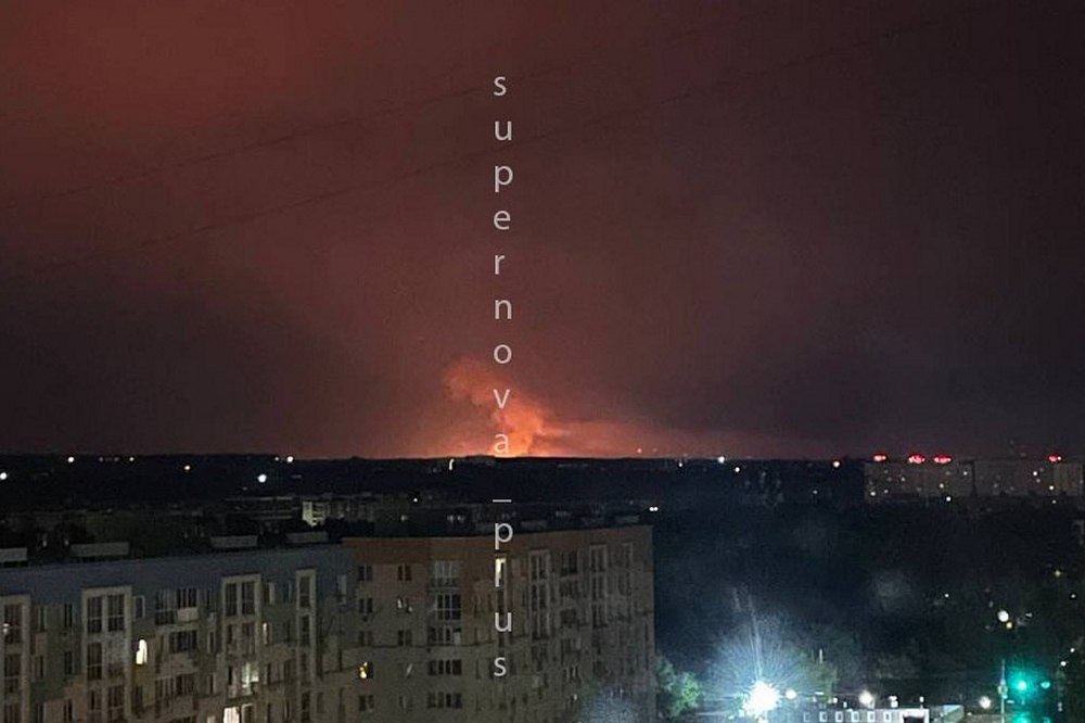 Дрони атакували НПЗ у Кстово РФ – виникла пожежа (фото, відео)