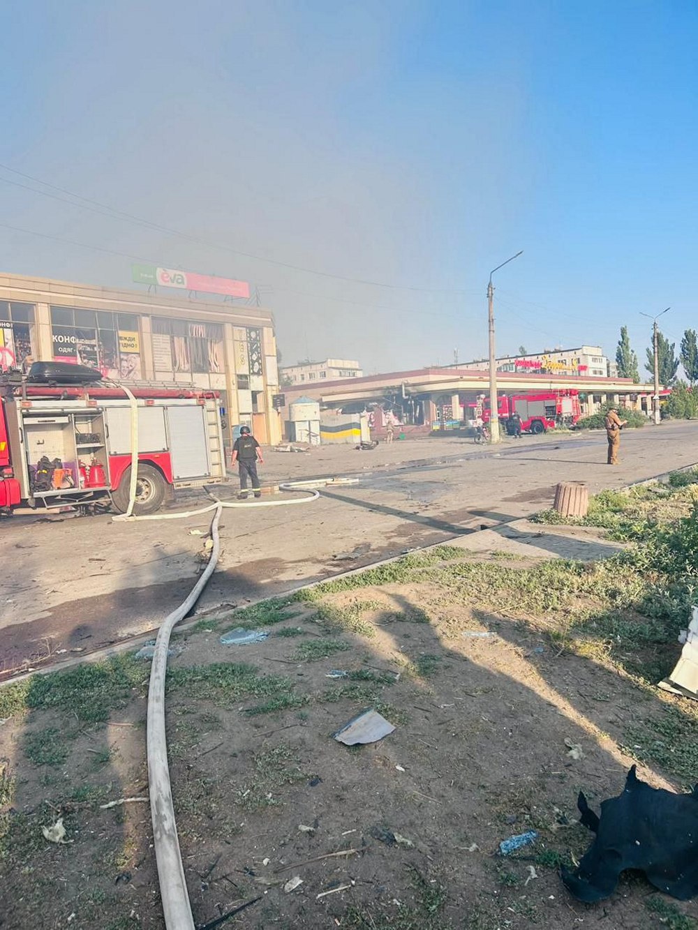 Окупанти влучили в магазин «Аврора» у Добропіллі