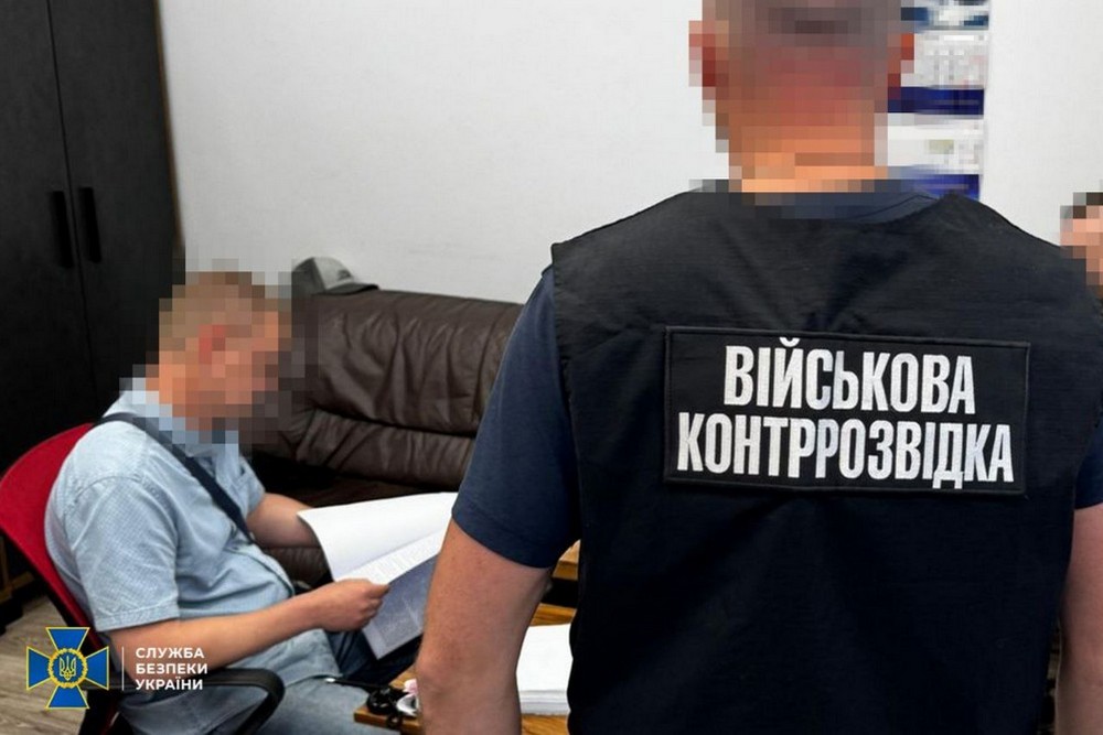 Посадовець Міноборони розкрадав бюджетні кошти на ремонті бронетранспортерів ЗСУ