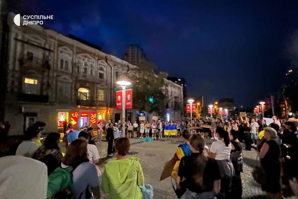 Зеленський проігнорував протести і підписав закон про НАБУ і САП