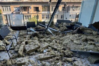 У Дніпрі після нічної атаки забруднене повітря: мешканців просять обмежити перебування на вулиці