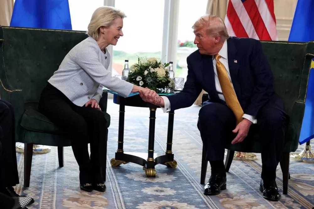 США і ЄС уклали велику угоду про тарифи – чим нинішня домовленість вигідна для сторін 1 США і ЄС уклали велику угоду про тарифи – чим нинішня домовленість вигідна для сторін