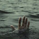 Тіло дістали місцеві жителі: у Дніпрі потонула 4-річна дитина  – подробиці
