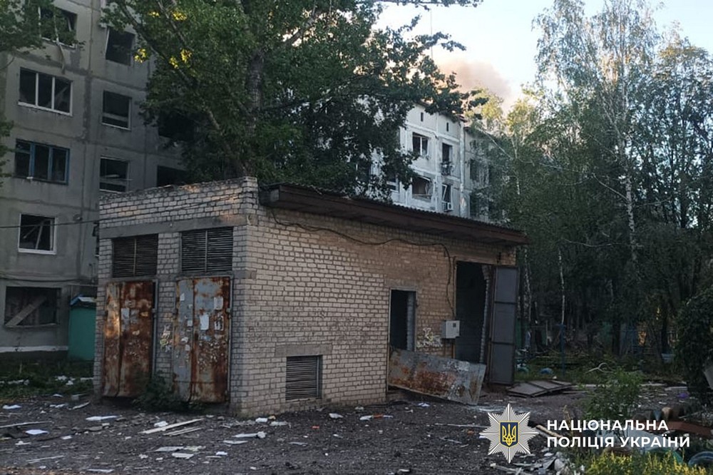 Двоє загиблих і 10 поранених, пошкоджено об’єкти критичної інфраструктури - атакує Донеччину різними видами зброї