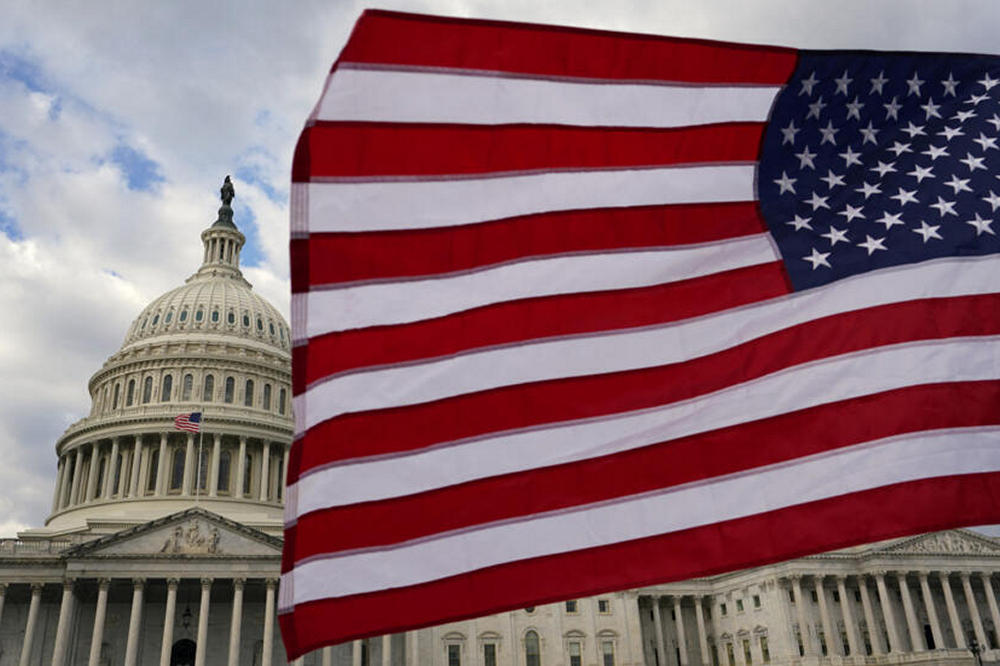 Трамп уперше розглядає можливість схвалити нове фінансування для України - CBS News