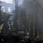 Масована нічна повітряна атака 4 серпня: горів радіоринок в Одесі – все, що відомо (фото, відео)